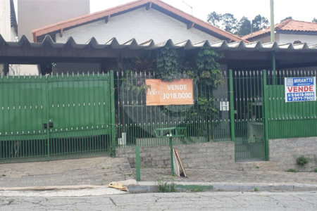 Casa Térrea à venda com 3 quartos em Vila Mazzei, São Paulo, SP