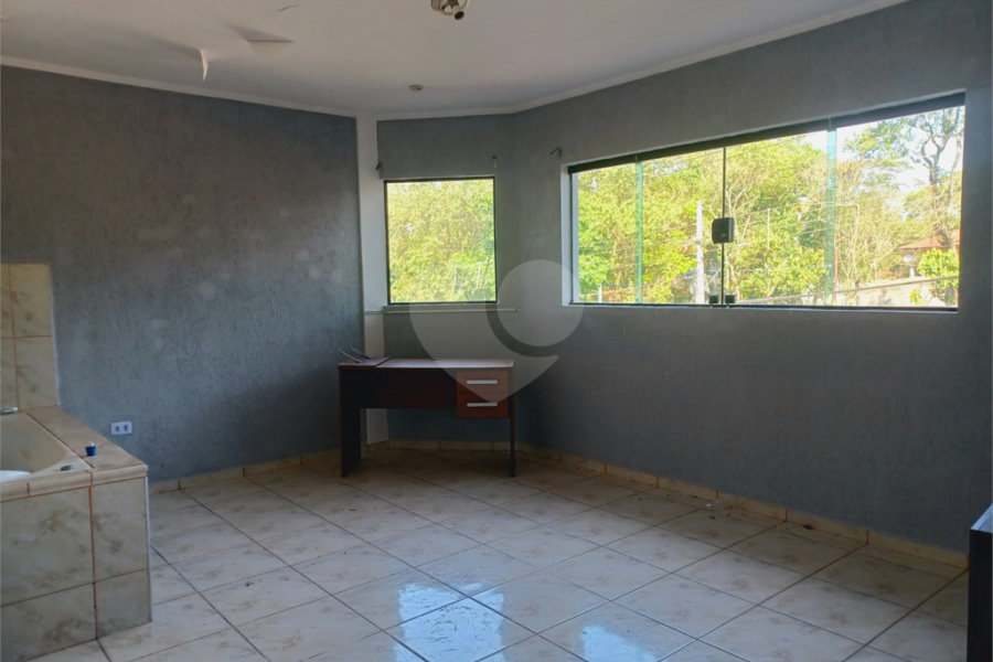 Casa à venda com 3 quartos, sendo 1 suíte,  em Samambaia, Mairiporã, SP