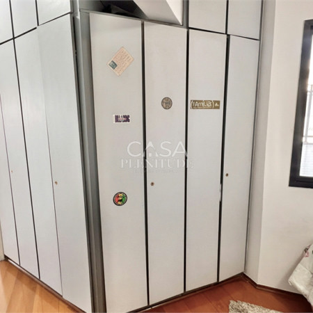 Apartamento à venda com 4 quartos, sendo 1 suíte,  em Vila Mariana, São Paulo, SP