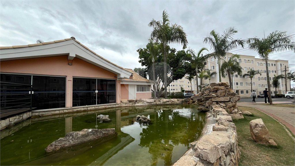 Apartamento à venda com 2 quartos em Vossoroca, Votorantim, SP