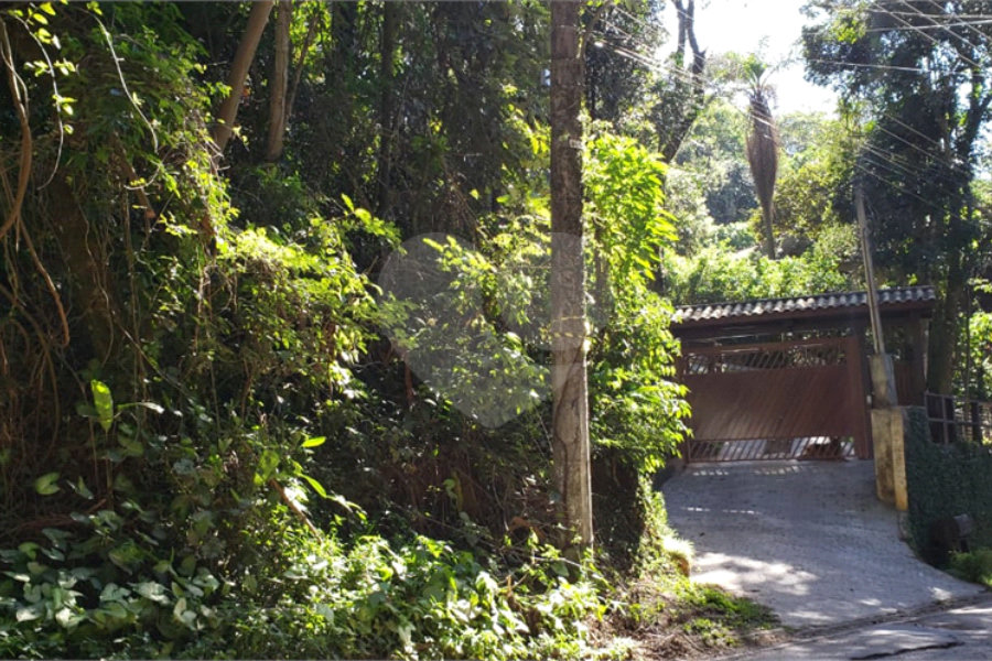 Terreno à venda no condomínio Alpes da Cantareira, Mairiporã - SP