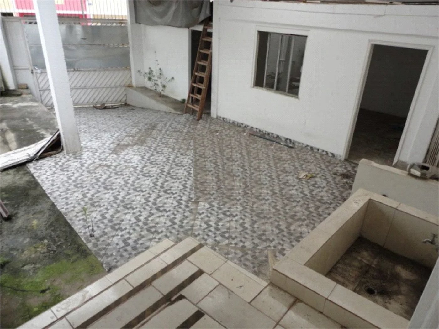 Terreno à venda com 3 quartos em Vila Polopoli, São Paulo, SP
