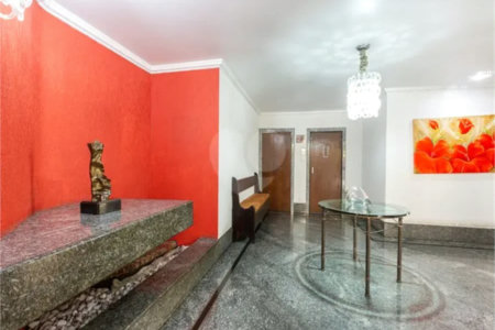 Apartamento à venda ou para alugar com 3 suítes em Real Parque, São Paulo, SP