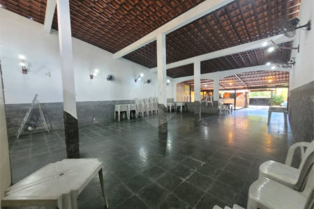 Casa à venda com 5 quartos, sendo 1 suíte, em Guaratiba, Rio de Janeiro, RJ