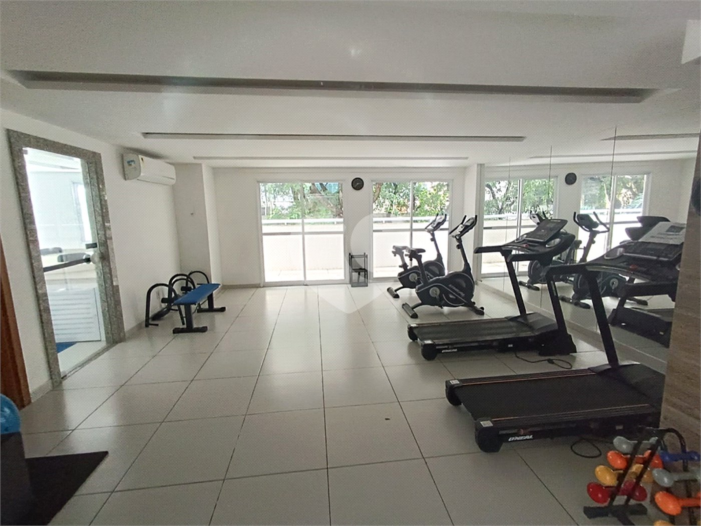 Apartamento à venda com 3 quartos, sendo 1 suíte, em Tijuca, Rio de Janeiro, RJ
