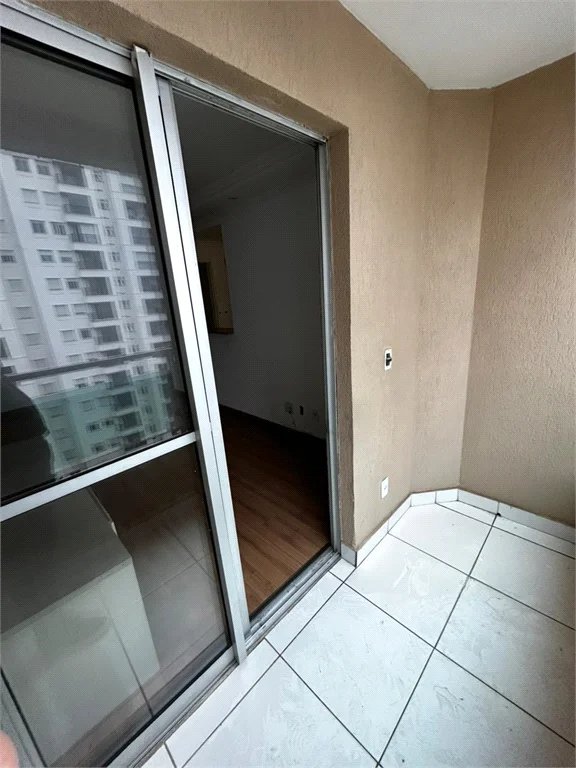 Apartamento à venda com 2 quartos, sendo 1 suíte, em Vila Suzana, São Paulo, SP