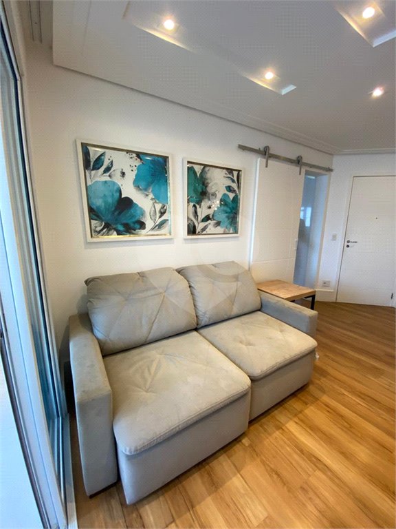 Apartamento à venda com 3 quartos, sendo 1 suíte, em Vila Regente Feijó, São Paulo, SP