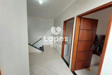 Casa à venda com 3 quartos, sendo 1 suíte,  no condomínio Loteamento Vila Branca, Jacareí - SP