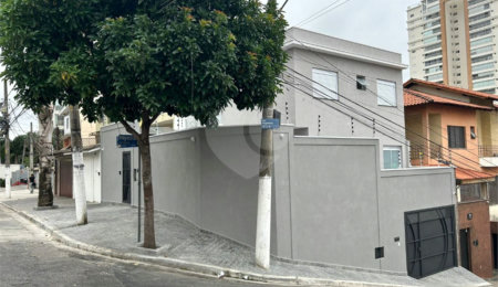 Sobrado à venda com 3 quartos, sendo 1 suíte,  em Santa Teresinha, São Paulo, SP