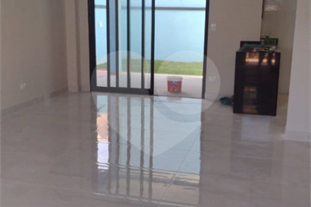Sobrado à venda com 3 quartos, sendo 1 suíte, em Villa Di Cesar, Mogi das Cruzes, SP