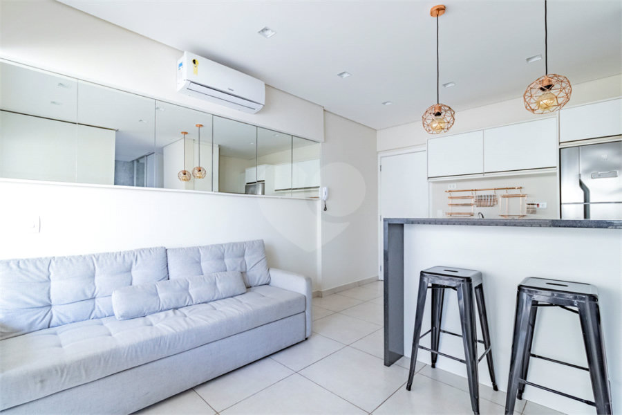 Apartamento para alugar com 1 suíte em Santana, São Paulo, SP