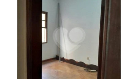 Apartamento à venda com 2 quartos em Guaiaúna, São Paulo, SP