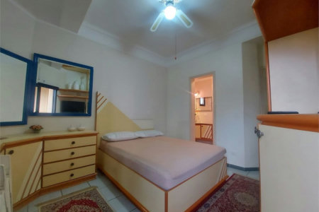 Apartamento Residencial à venda, Enseada, Guarujá - AP0517.