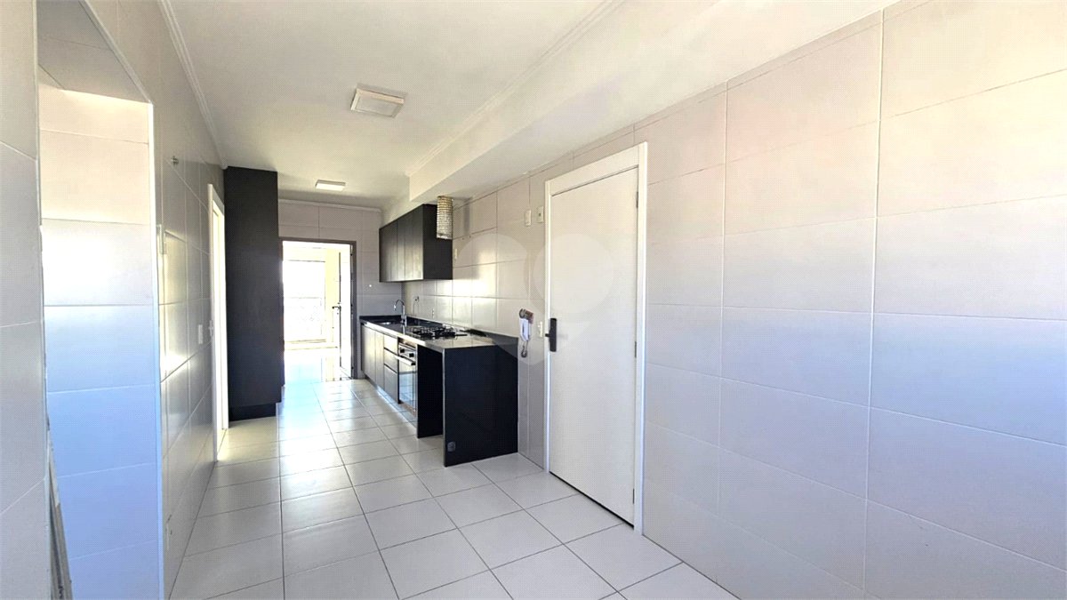 Apartamento à venda ou para alugar com 3 suítes em Chácara Santo Antônio, São Paulo, SP