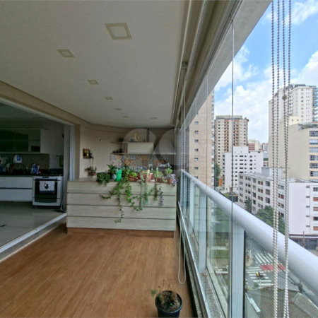 Apartamento à venda com 4 quartos, sendo 3 suítes,  em Perdizes, São Paulo, SP