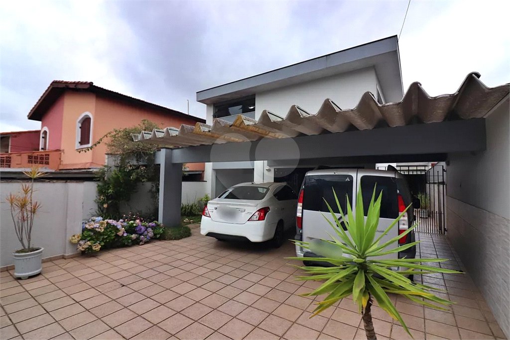 Sobrado à venda com 3 quartos, sendo 1 suíte, em Assunção, São Bernardo do Campo, SP