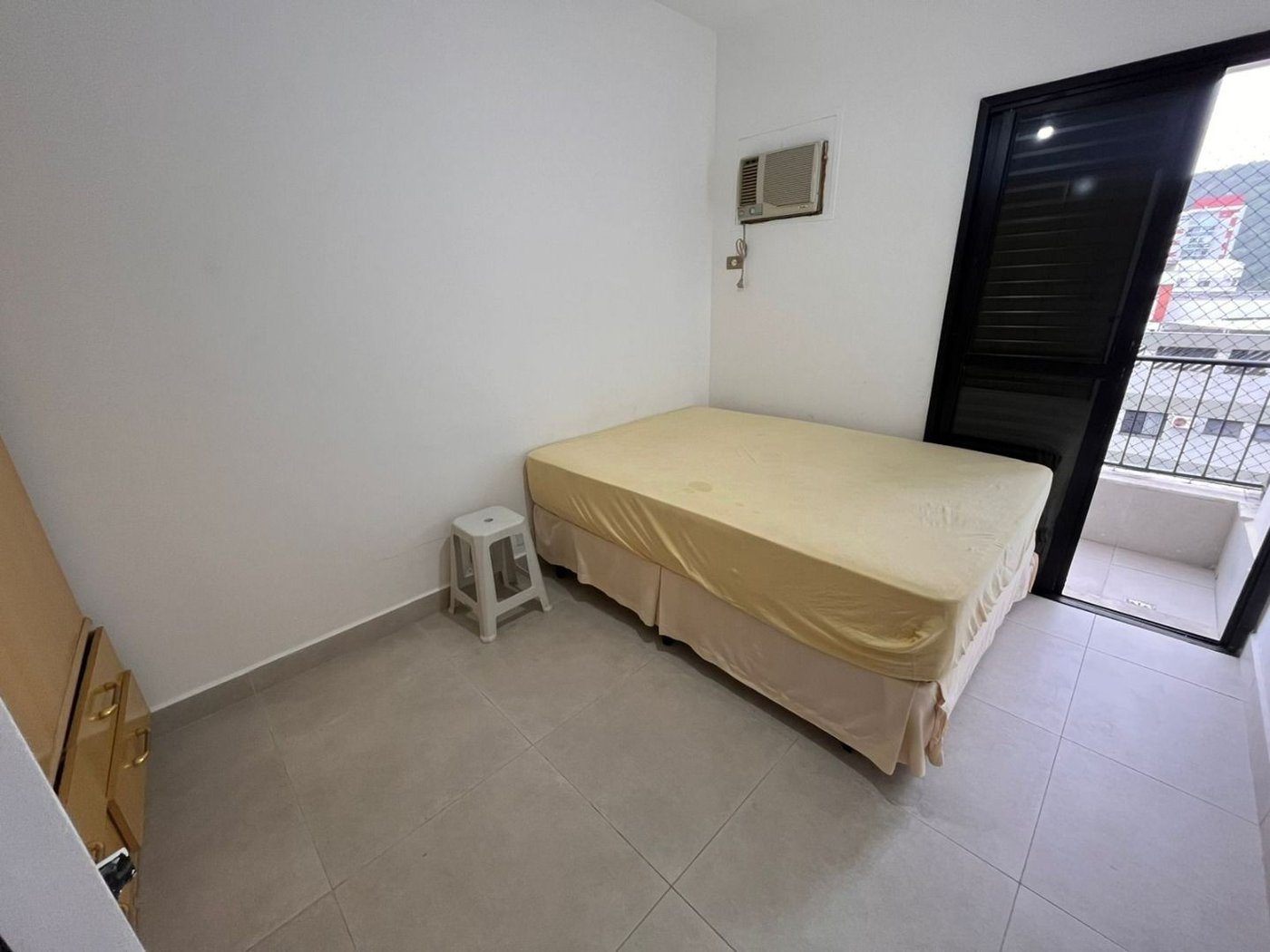 Apartamento com 2 dormitórios à venda, 65 m² por R$ 360.000,00 - Vila Júlia - Guarujá/SP