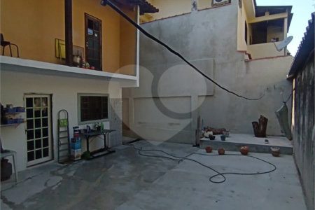 Casa à venda com 4 quartos, sendo 1 suíte, em Campo Grande, Rio de Janeiro, RJ