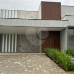 Casa à venda com 3 suítes no condomínio Alphaville Esplanada 4, Votorantim - SP