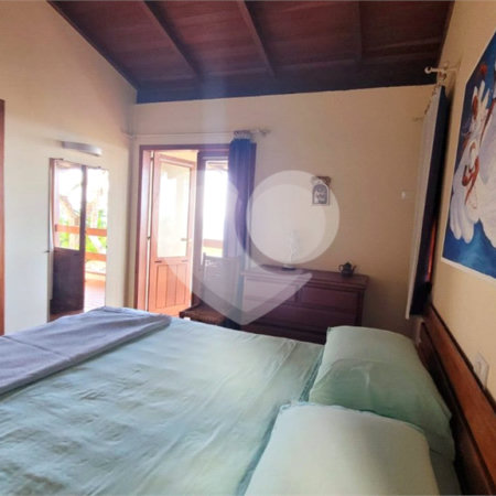 Casa à venda com 3 suítes no Centro, Santa Cruz Cabrália, BA