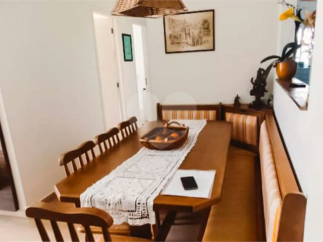 Apartamento à venda com 3 quartos, sendo 1 suíte,  em Bom Retiro, São Paulo, SP