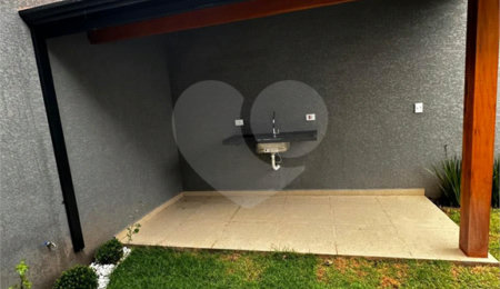 Casa Térrea à venda com 3 quartos, sendo 1 suíte,  em Residencial Jardins da Catalunha, Atibaia, SP