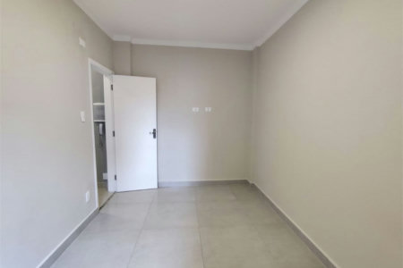 Apartamento com 2 dormitórios à venda, 65 m² por R$ 444.000,00 - Gonzaga - Santos/SP