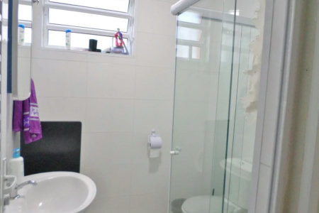 Casa à venda com 6 quartos, sendo 2 suítes, em Vila Universitária, São Paulo, SP