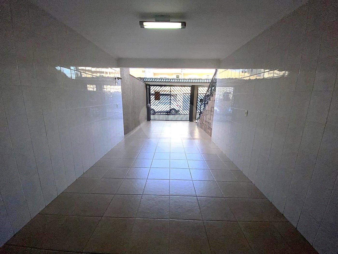 Sobrado à venda com 3 quartos, sendo 1 suíte, em Vila Nivi, São Paulo, SP