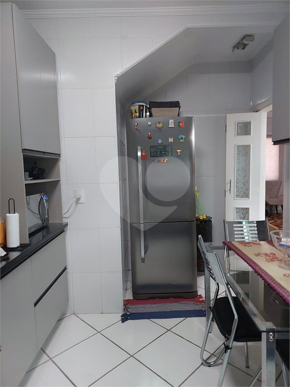 Casa à venda com 3 quartos, sendo 1 suíte, no condomínio Algarve Residencial, São Paulo - SP