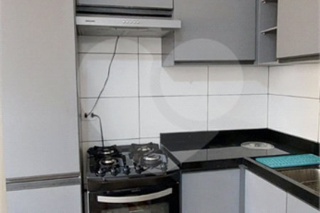 Apartamento à venda com 2 quartos em Vila Erna, São Paulo, SP