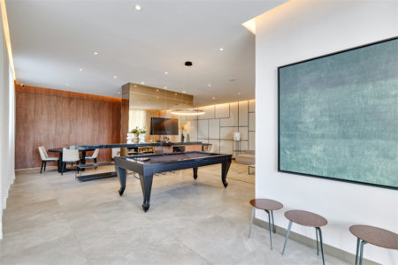 Apartamento à venda com 3 quartos, sendo 2 suítes, em Santo Amaro, São Paulo, SP