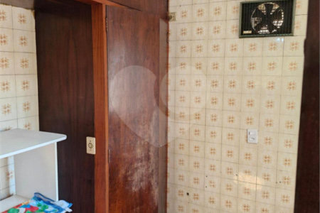 Casa à venda com 4 quartos, sendo 1 suíte, em Jardim Consórcio, São Paulo, SP