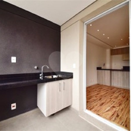 Apartamento à venda com 1 suíte em Parque Industrial Tomas Edson, São Paulo, SP