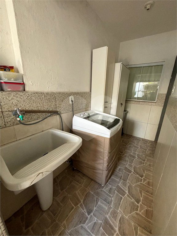 Casa à venda com 3 quartos, sendo 1 suíte, em Jardim Santo Antônio, Salto, SP