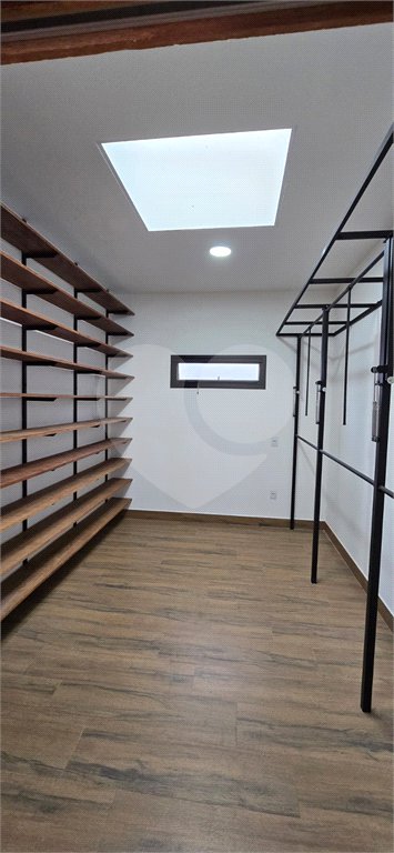 Casa à venda com 3 suítes em Jardim Nova América, Louveira, SP