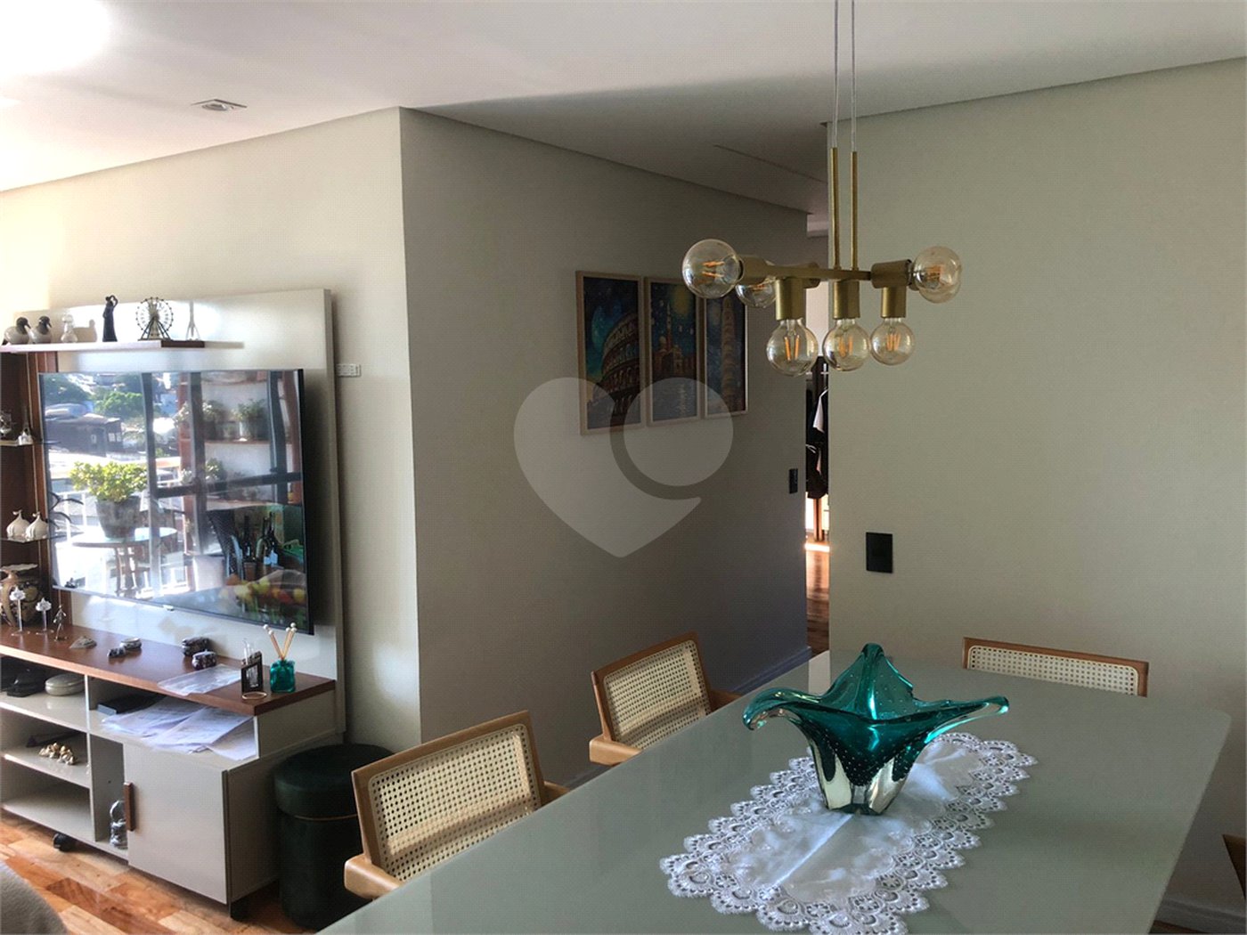 Apartamento à venda com 3 quartos, sendo 1 suíte, em Jardim Mariliza, São Paulo, SP