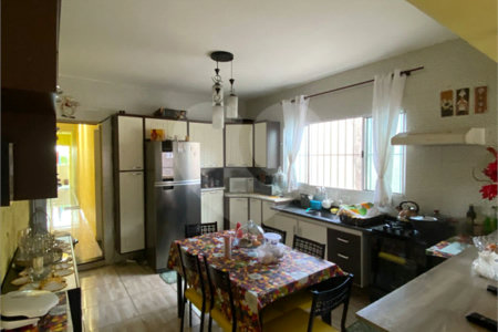 Sobrado à venda com 4 quartos em Eldorado, São Paulo, SP