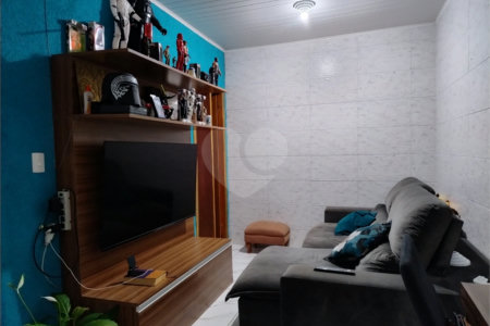 Casa à venda com 3 quartos, sendo 1 suíte,  em Vila Rei, Mogi das Cruzes, SP