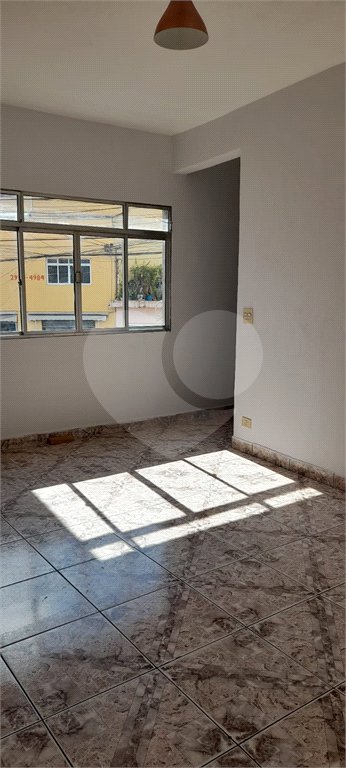 Sobrado à venda com 4 quartos, sendo 1 suíte,  em Parque Novo Mundo, São Paulo, SP