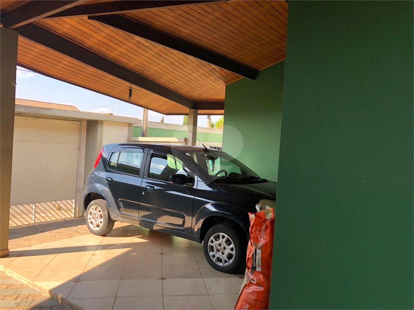 Casa à venda com 4 quartos, sendo 2 suítes, em Loteamento Loanda, Atibaia, SP