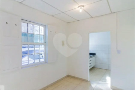 Imóvel Comercial e Residencial à Venda na Avenida Guarulhos – 285,95 m²