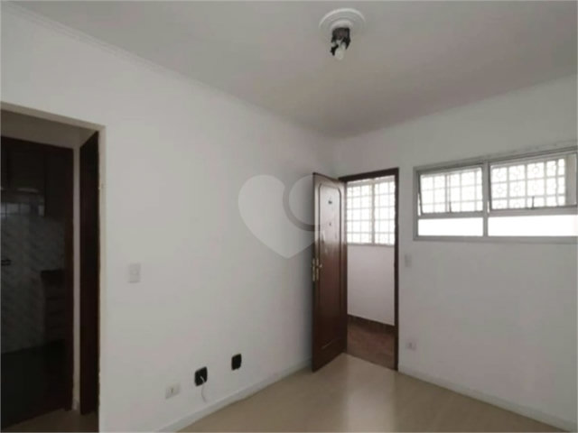 Apartamento à venda com 2 quartos, sendo 1 suíte,  em Vila Guilherme, São Paulo, SP