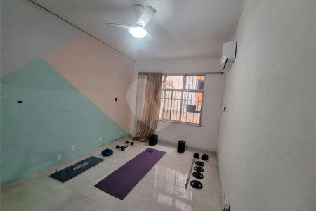 Apartamento à venda com 4 quartos, sendo 1 suíte, em Tijuca, Rio de Janeiro, RJ