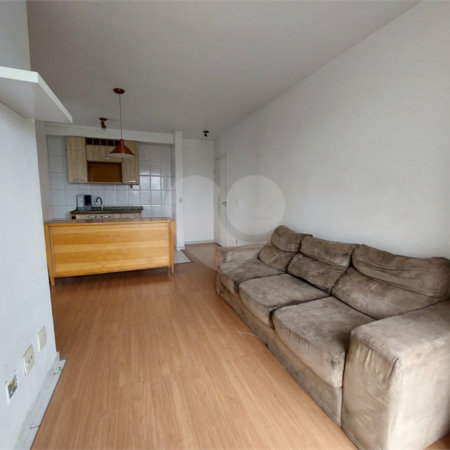 Apartamento à venda com 2 quartos em Vila Anastácio, São Paulo, SP