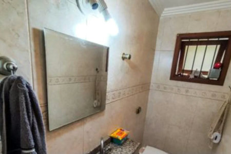 Casa à venda com 3 quartos, sendo 1 suíte,  em Vila Morse, São Paulo, SP