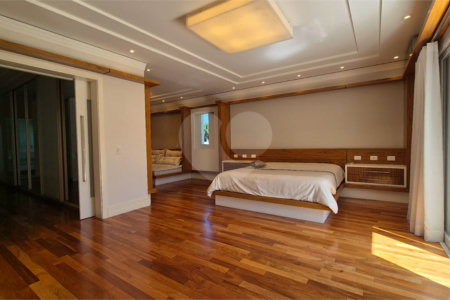 Casa à venda com 5 suítes no condomínio Lago Azul 1, Araçoiaba da Serra - SP