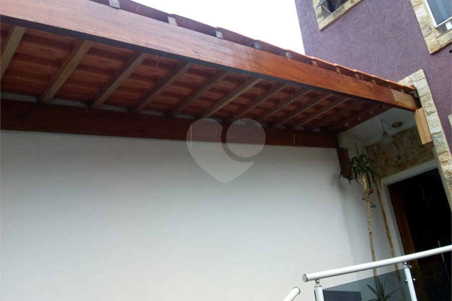 Sobrado à venda com 3 suítes em Itaquera, São Paulo, SP