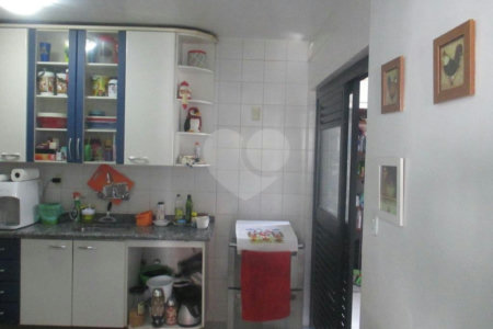Apartamento à venda com 3 quartos, sendo 1 suíte, em Real Parque, São Paulo, SP