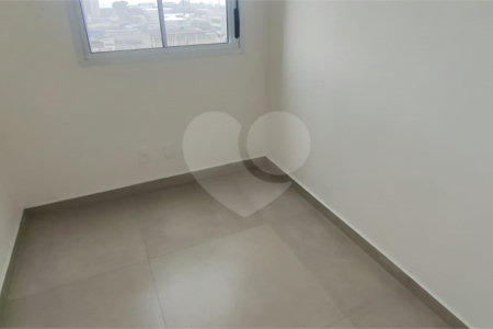 Apartamento à venda ou para alugar com 2 quartos em Vila das Bandeiras, Guarulhos, SP